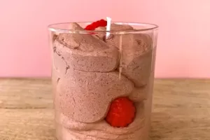Savonnerie des bormes bougie mousse choco fraise